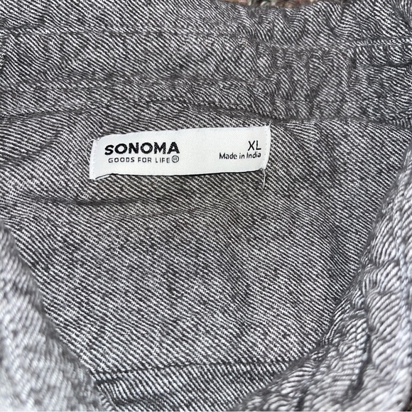 Button up shirt - Picture 3 of 6